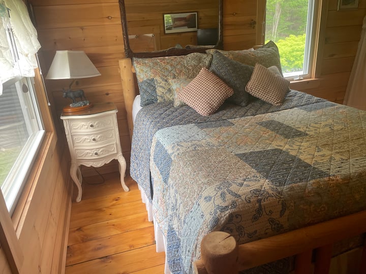 ಡಬಲ್ ಬೆಡ್    ಸ್ಪ್ರಿಂಗ್/ಸಮ್ಮರ್ ಲೈಟರ್ ಕ್ವಿಲ್ಟ್
