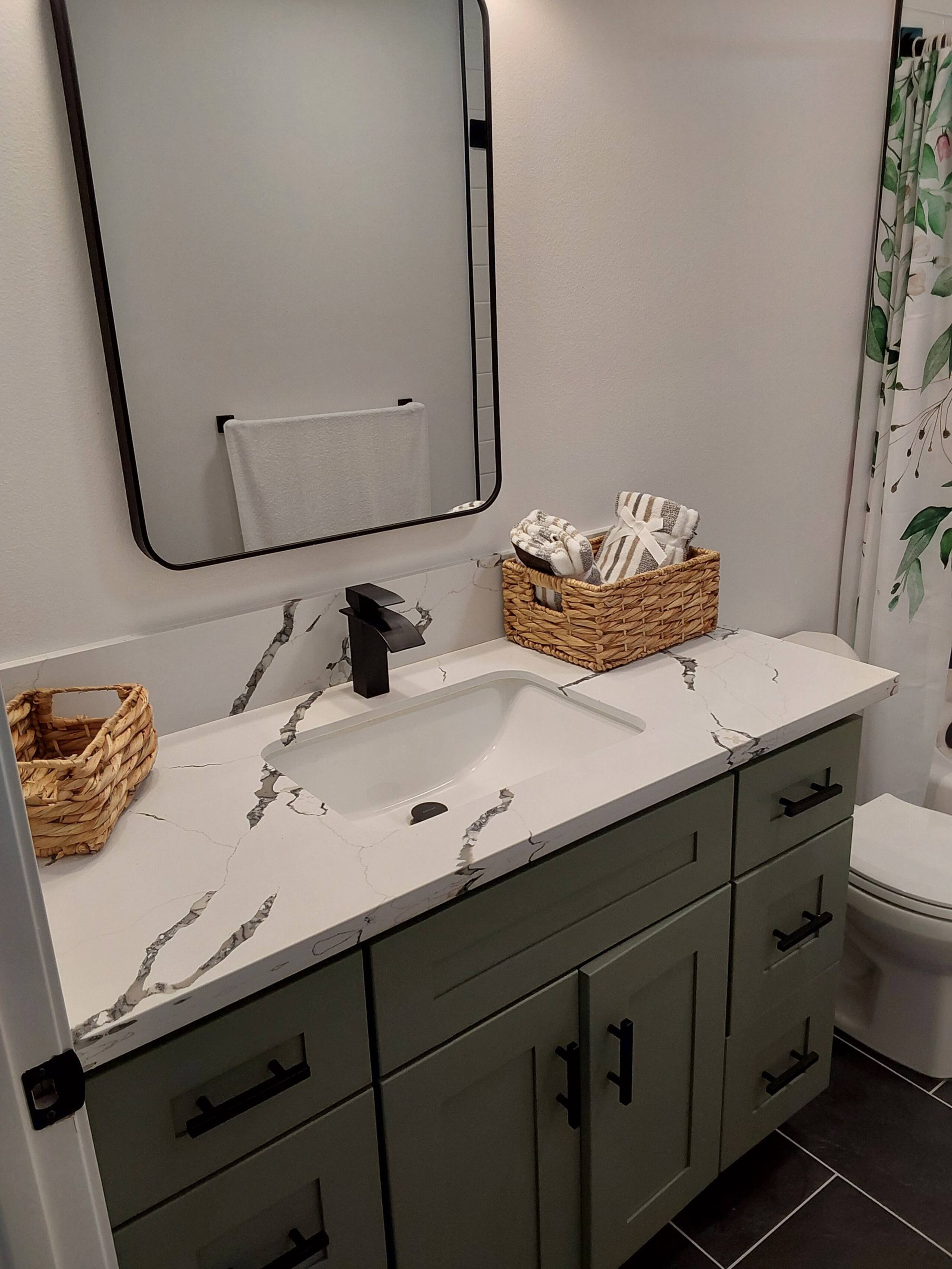 Home in Pahoa · ★5.0 · 1 bedroom · 1 bed · 1 shared bath - Image 17