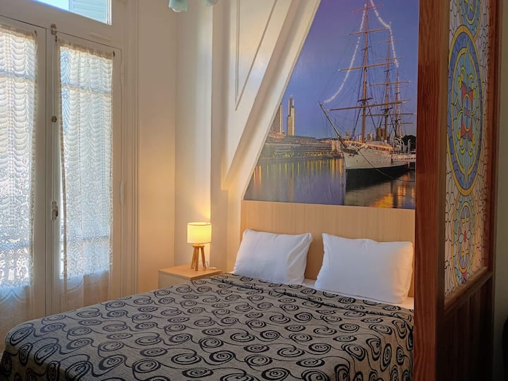 Apartamento studio em San Nicolás, com varanda para a rua