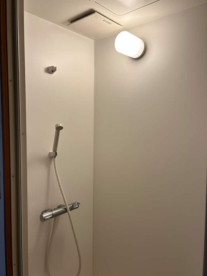 共用フルバスルーム