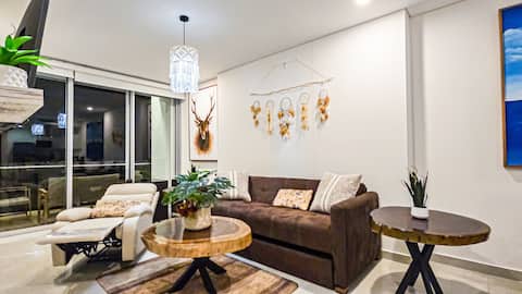 Top Airbnb: Luxury apartment on the beach, on the way to the sea in Sinaloa