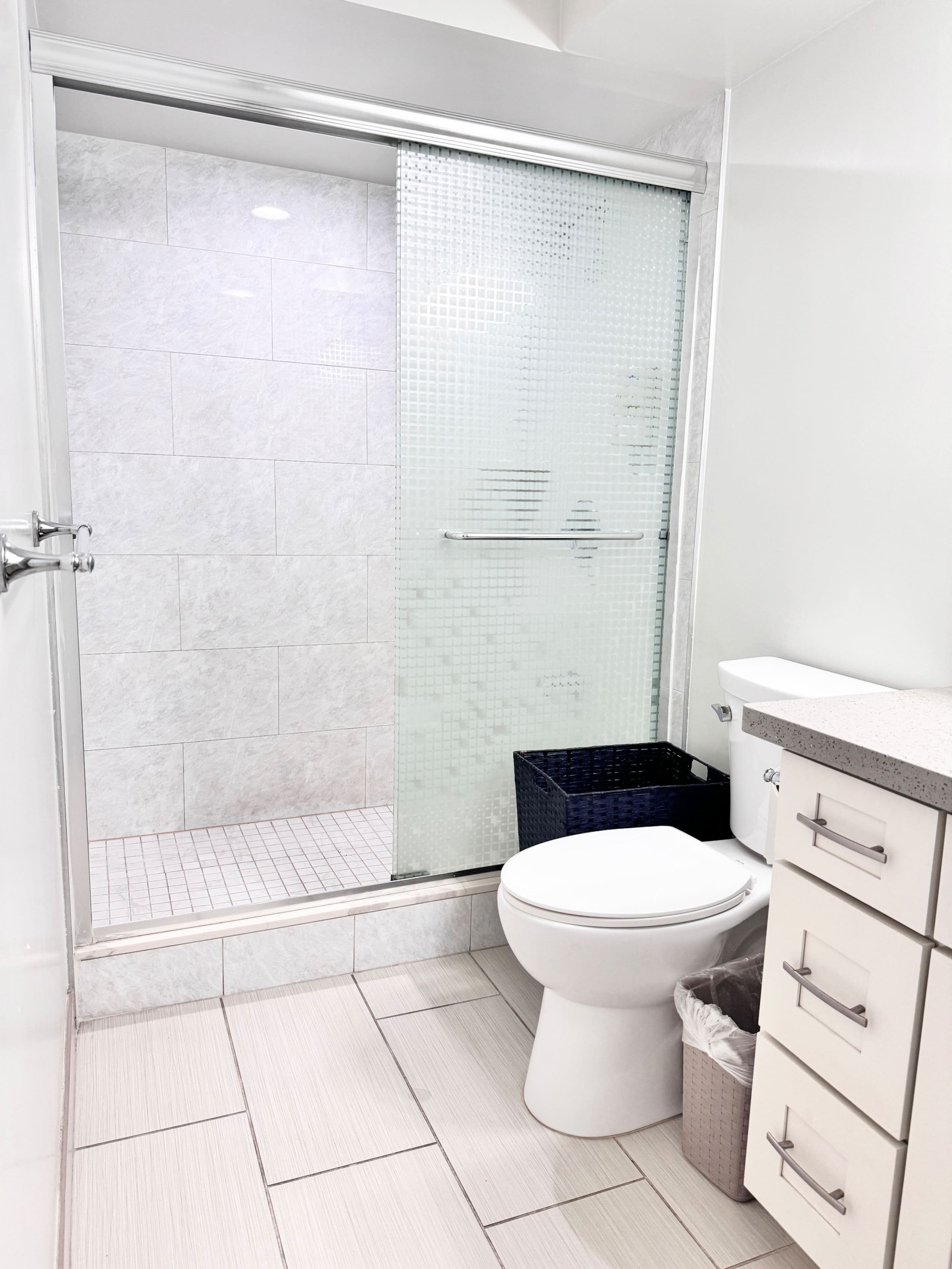 Condo in Honolulu · ★4.93 · 2 bedrooms · 4 beds · 2 private baths - Image 28
