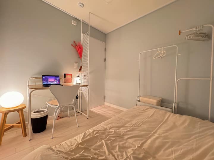 غرفة النوم 2