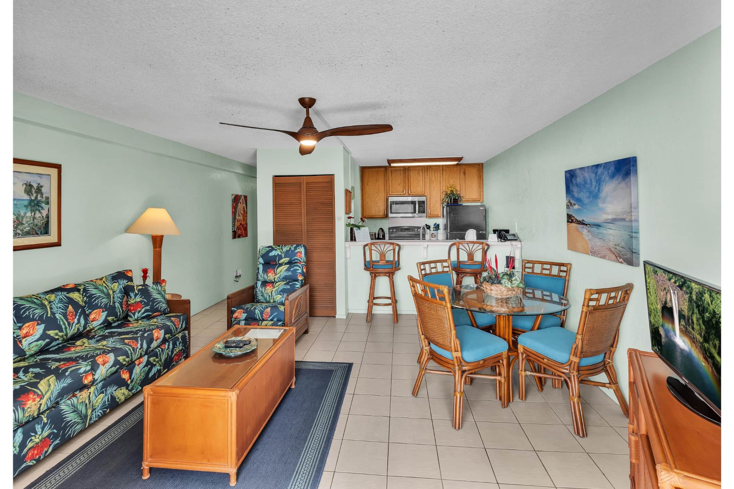 Condo in Kailua-Kona · ★5.0 · 1 bedroom · 2 beds · 1 shared bath - Image 4