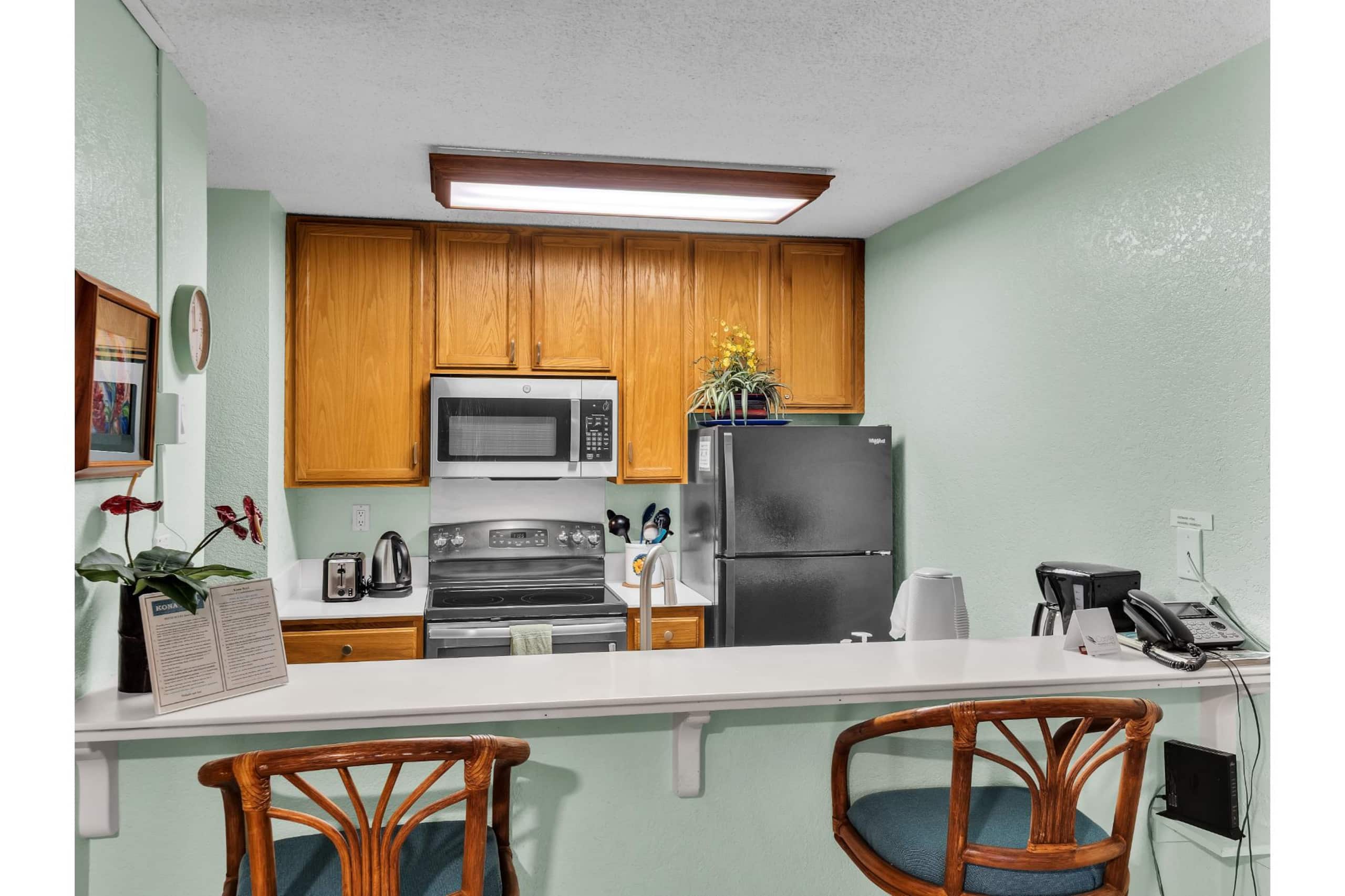 Condo in Kailua-Kona · ★5.0 · 1 bedroom · 2 beds · 1 shared bath - Image 17