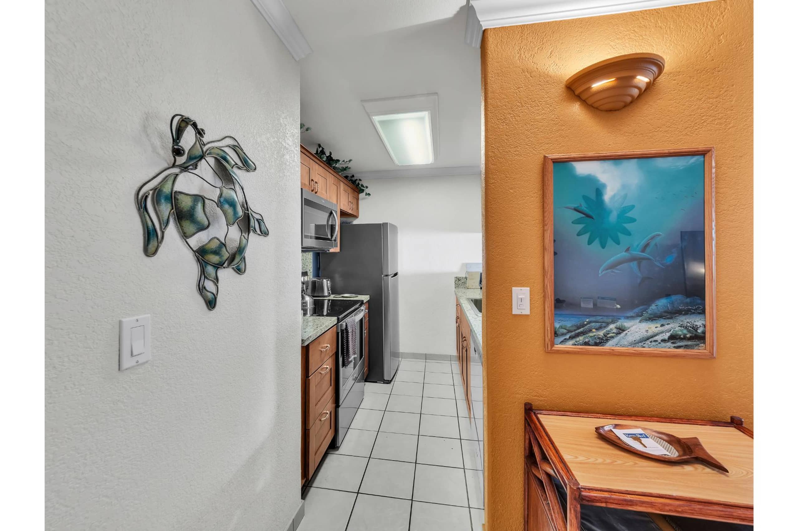 Condo in Kailua-Kona · ★4.5 · 1 bedroom · 2 beds · 1 shared bath - Image 14
