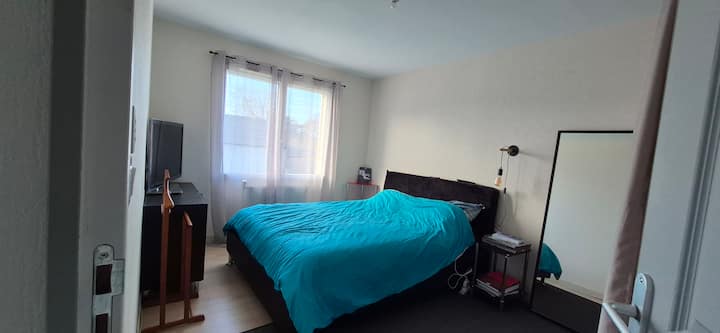 غرفة النوم 2