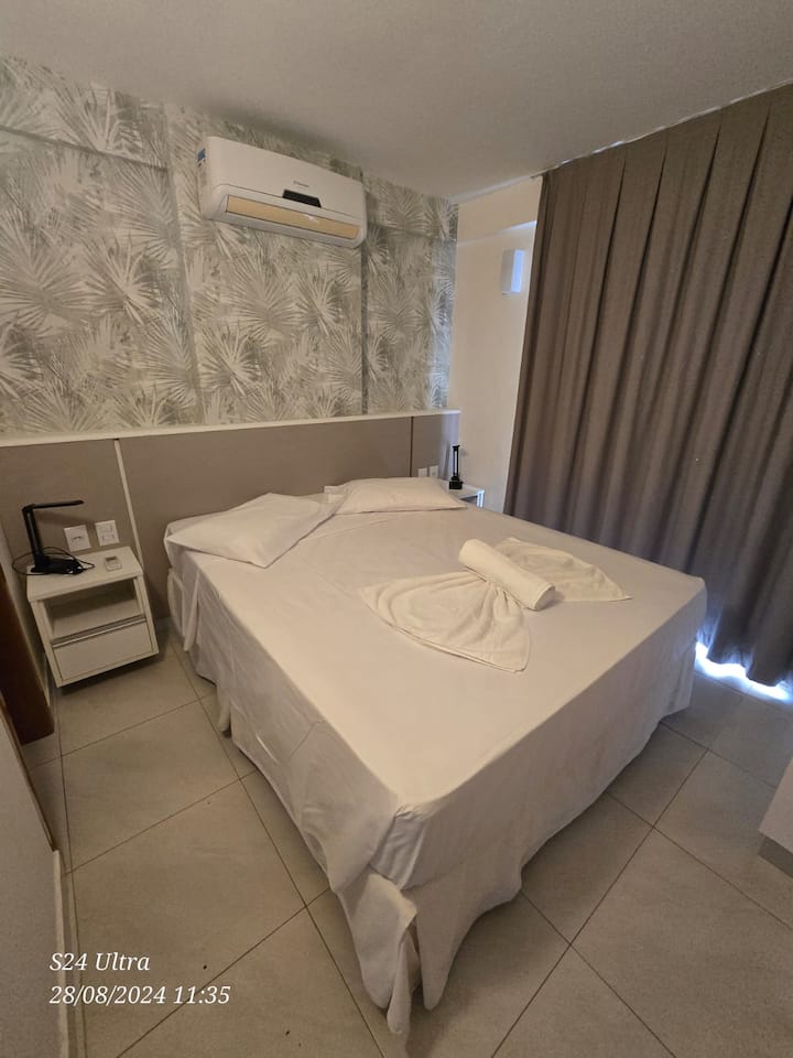 Nezabudnite, že ak je rezervácia pre dvoch mužov a budete používať prístelku, musíte nám to oznámiť pri príchode, aby sme mohli pripraviť samostatnú posteľ.