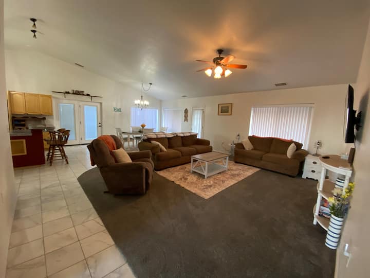 Mountain View Cottage - Sierra Vista, AZ
