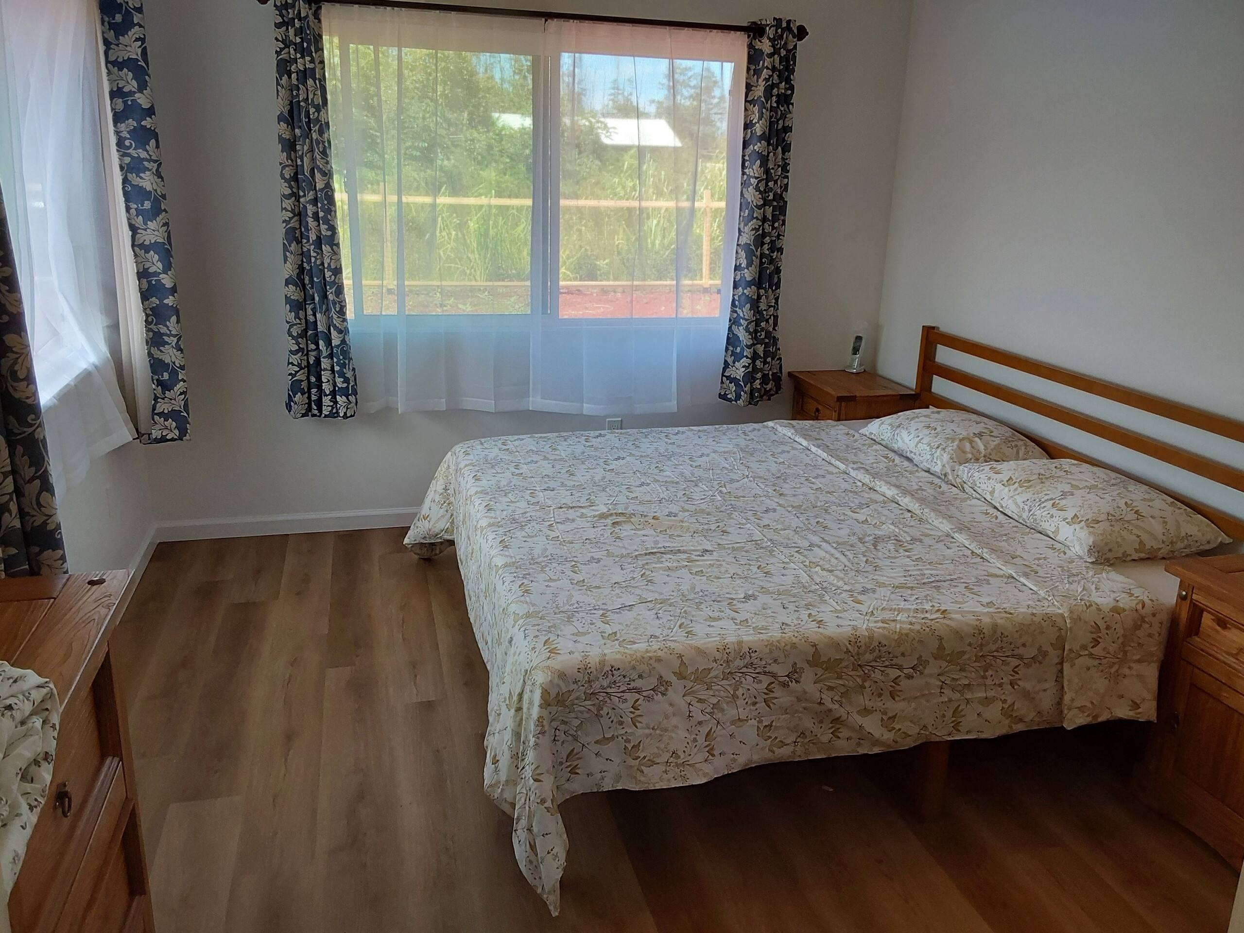 Home in Pahoa · ★5.0 · 1 bedroom · 1 bed · 1 private bath - Image 11