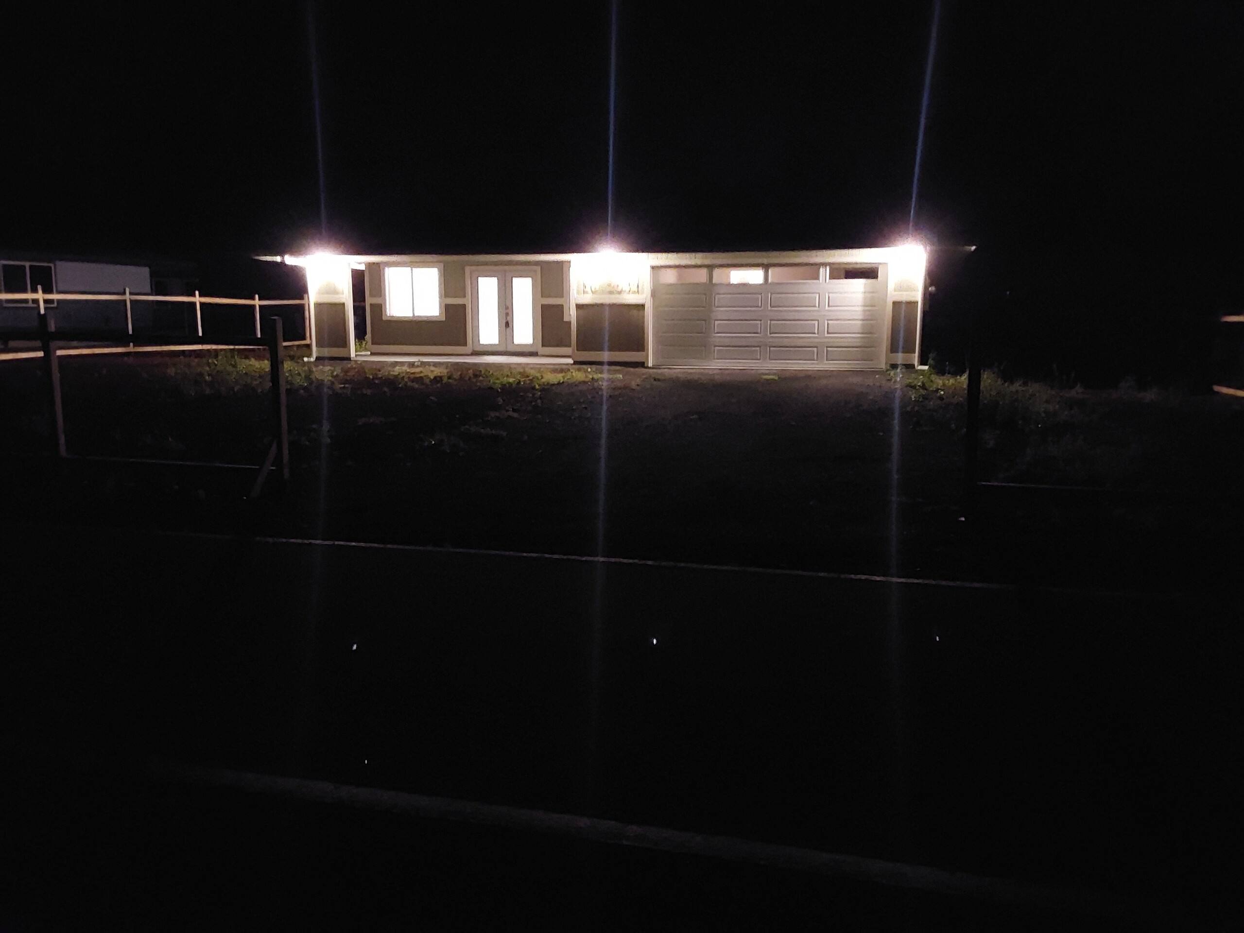 Home in Pahoa · ★5.0 · 1 bedroom · 1 bed · 1 private bath - Image 1