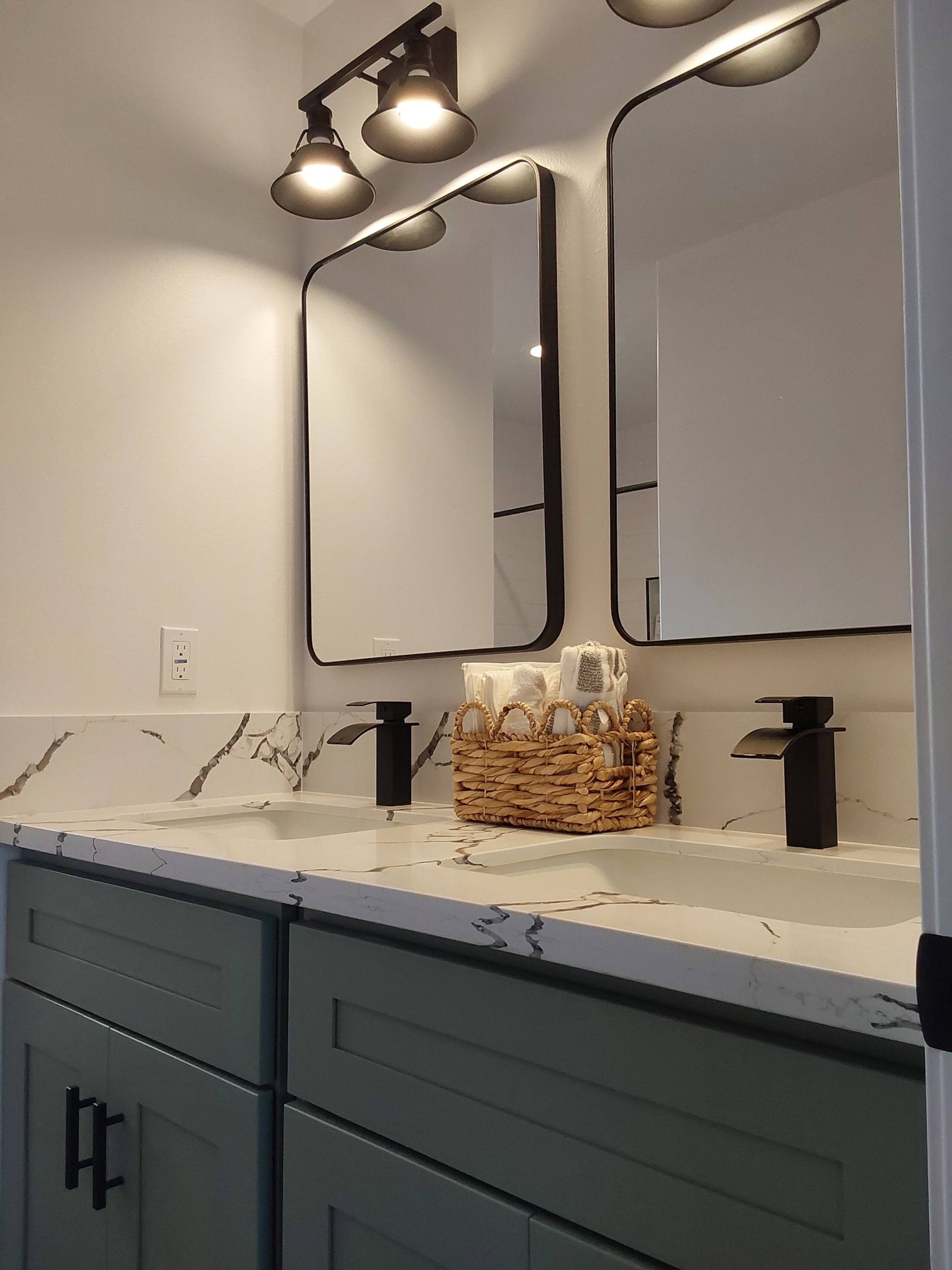 Home in Pahoa · ★5.0 · 1 bedroom · 1 bed · 1 private bath - Image 15