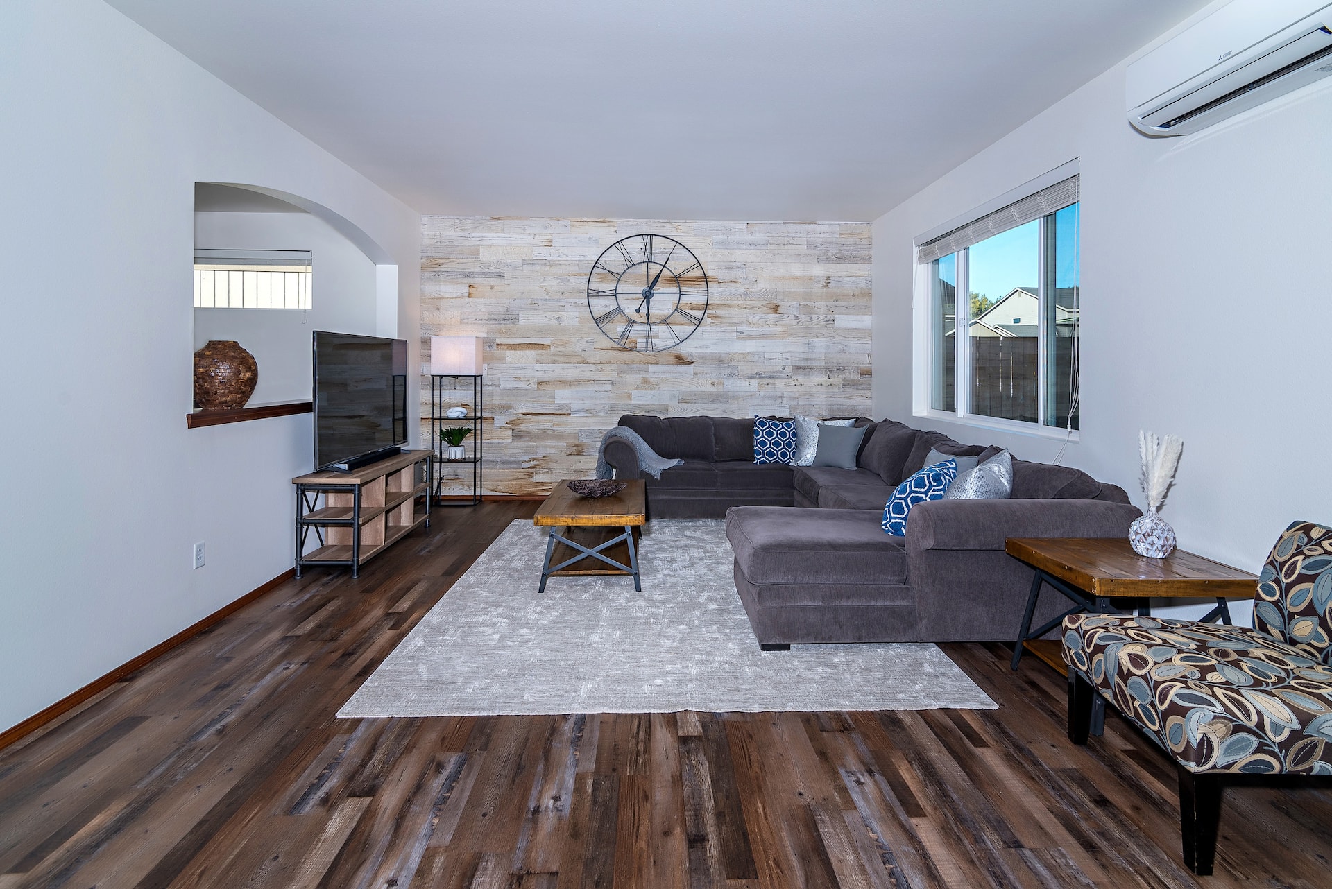 Co-Zy House