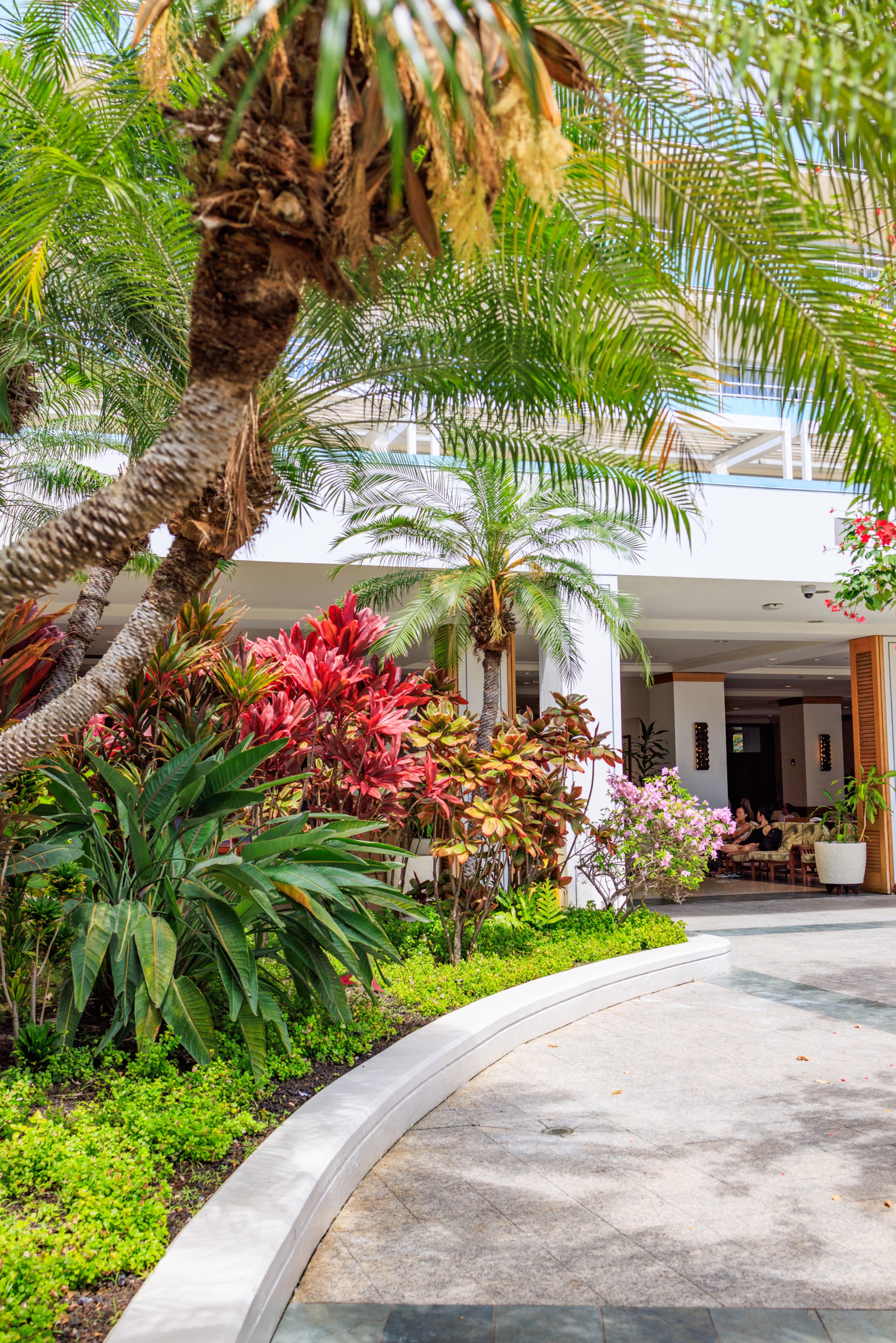 Charming Ilikai Condo with Ocean View-Free Parking - Image 32