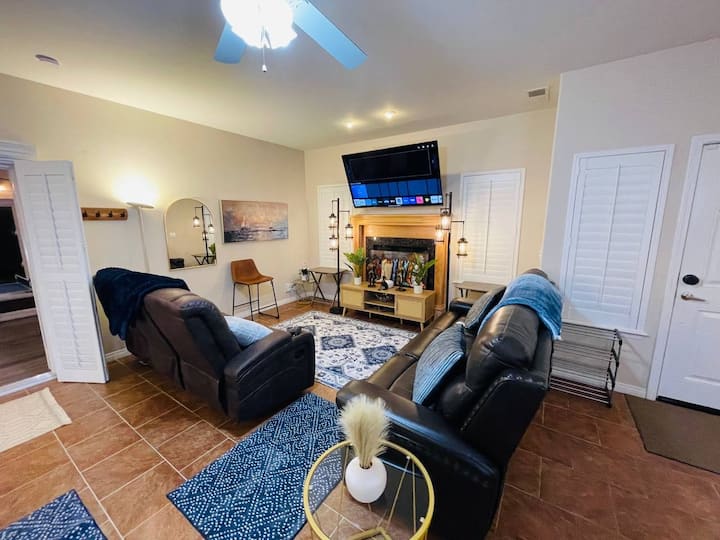 25minlegoland/game Room/ 4bd 2.5bath Home 6-4k Tvs - Escondido, CA