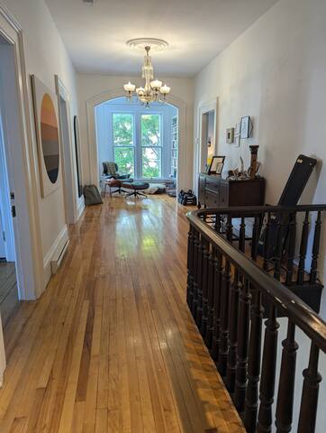 Executive downtown historic home sleeps 8+ gallery image 5