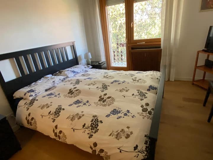 غرفة النوم 2