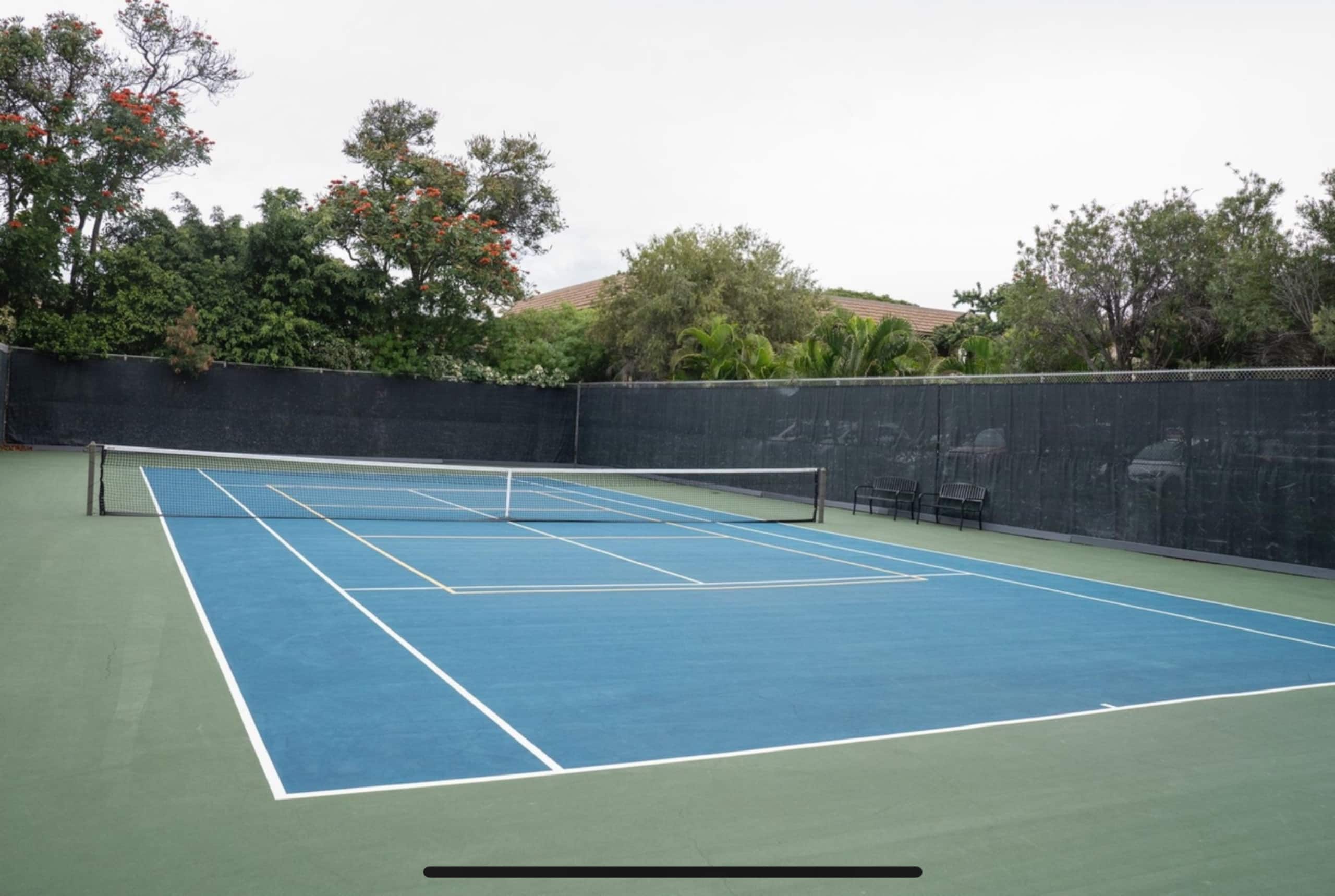 Condo in Kihei · ★4.95 · 1 bedroom · 2 beds · 1 private bath - Image 36