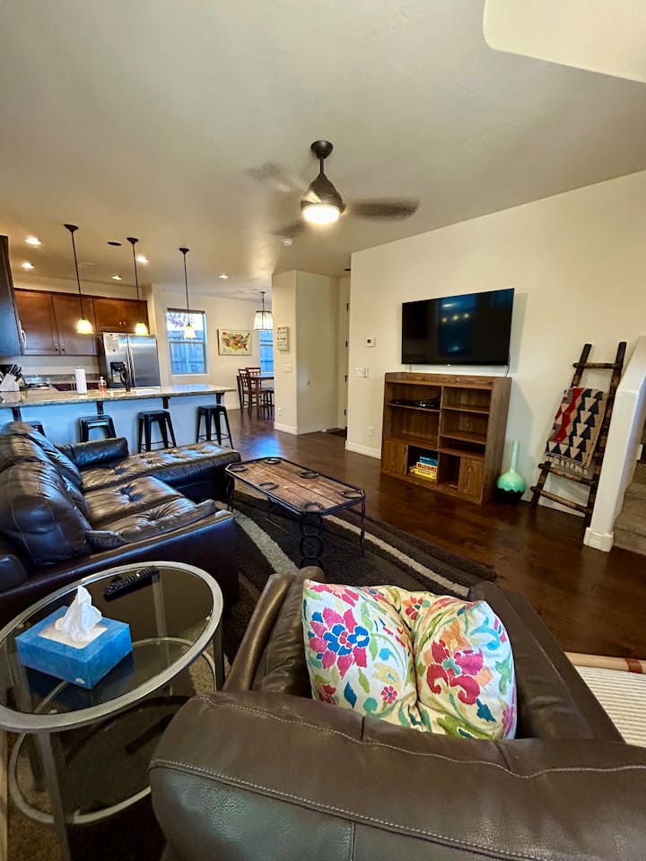 Presidio Retreat! Close To Snowbowl And Downtown! - Flagstaff, AZ