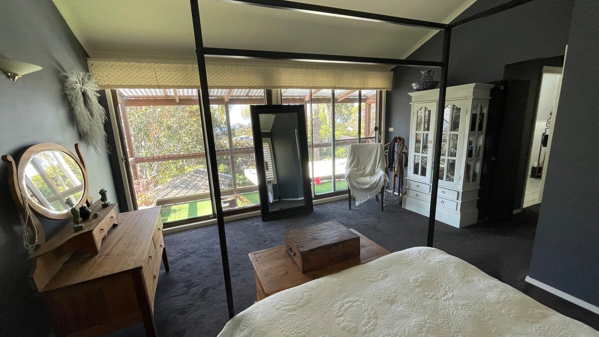 غرفة النوم 1