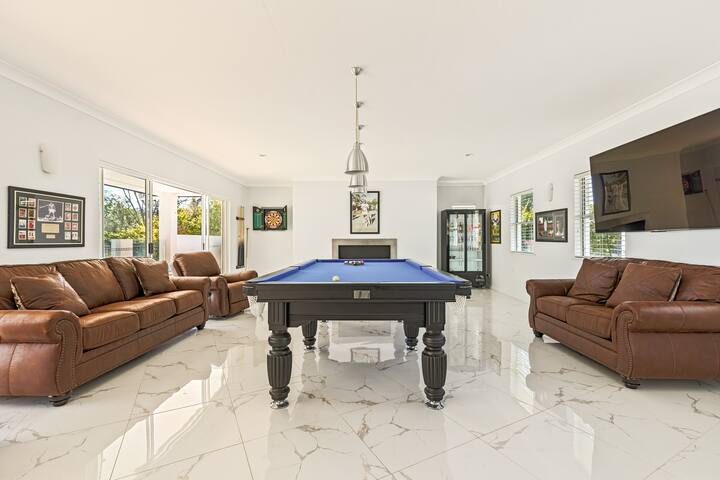 Brisbane River Golf House gallery image 5