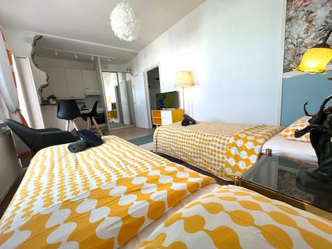 Top Airbnb: •Spacious and cozy center studio apartment• in Lahti