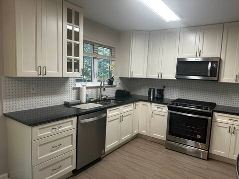 Beautiful Townhouse in Merrifield