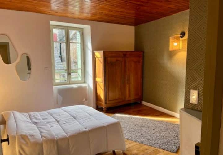 Petite Maison En Plein Centre De Salers - Salers
