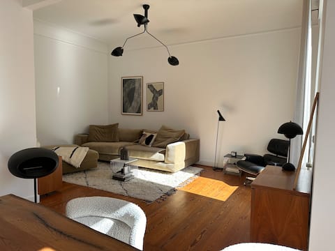 Leistungsstarkes Airbnb: Old building apartment near the Rhine in Golzheim