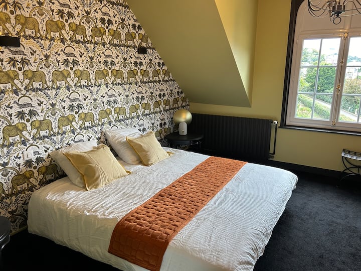 Осветена двойна 180x200 см