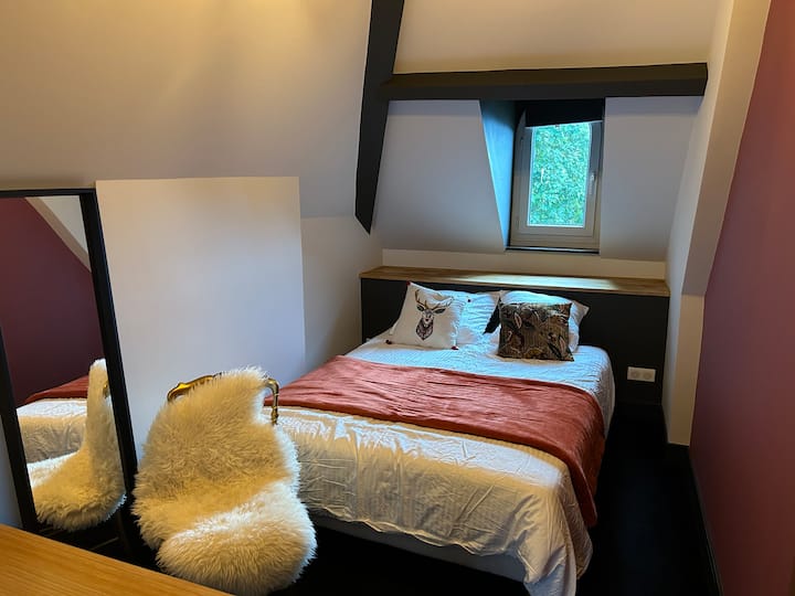 Двойно легло 140x200 см (втора спалня на лофта)