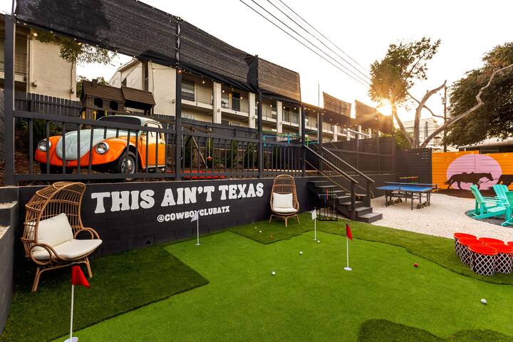 Heated Pool, B-ball, Golf, 3mi Downtown, Sleeps 18 gallery image 4