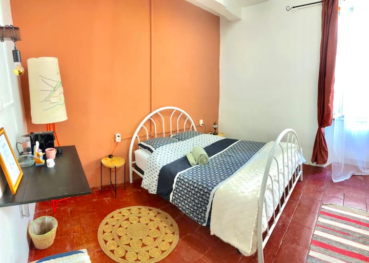 საძინებელი 2