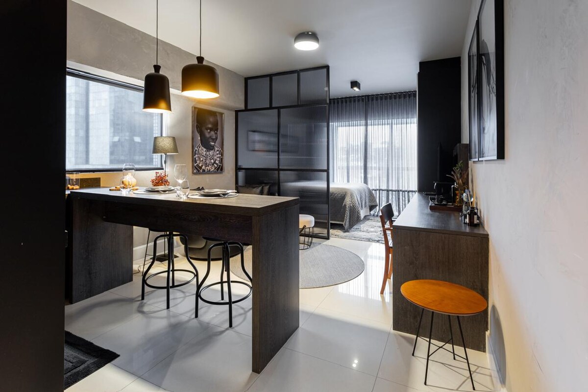 Imóvel de sucesso: Studio Civic Center / Heated Pool / Garage em Centro Cívico