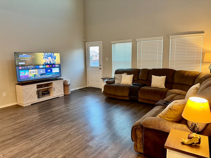 Living room 1