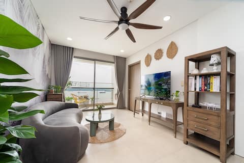 Modern Riverfront Oasis