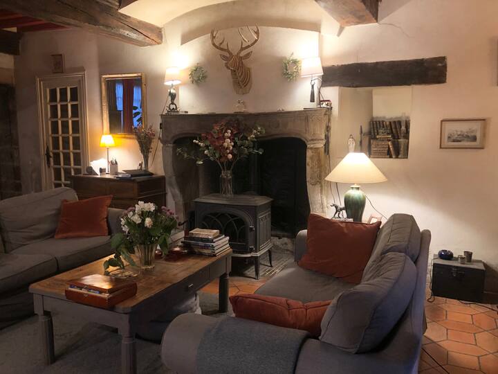 Suite Amandine 2/4 Pers :B&b La Maison Des Gardes - Cluny