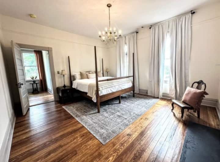 Საწოლი 193 × 203 სმ 