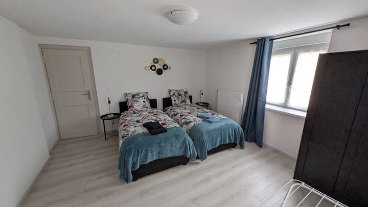 110 m² house, 7 beds, for professionals and families