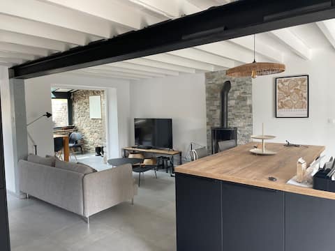 Popular Airbnb listing: At Marguerite's in La Hague