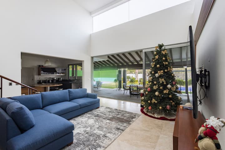 Casa De Lujo Alberca/jacuzzi, Cancha De Pickleball - Cuernavaca