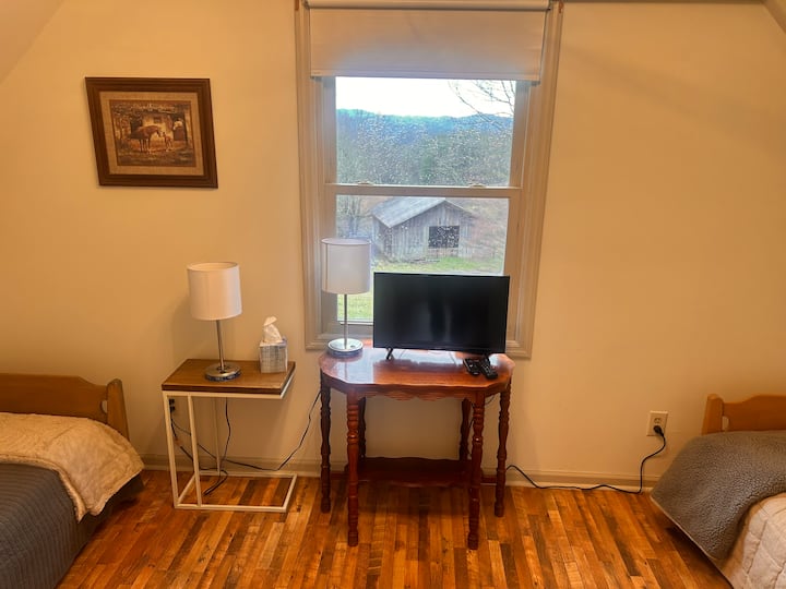 Ისუნთქეთ მთის ხედით 2 ორადგილიანი საწოლით 