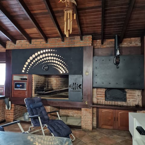 Las Caídas del Diablo House