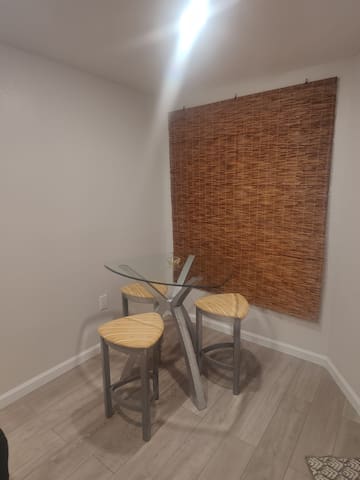 listing_image