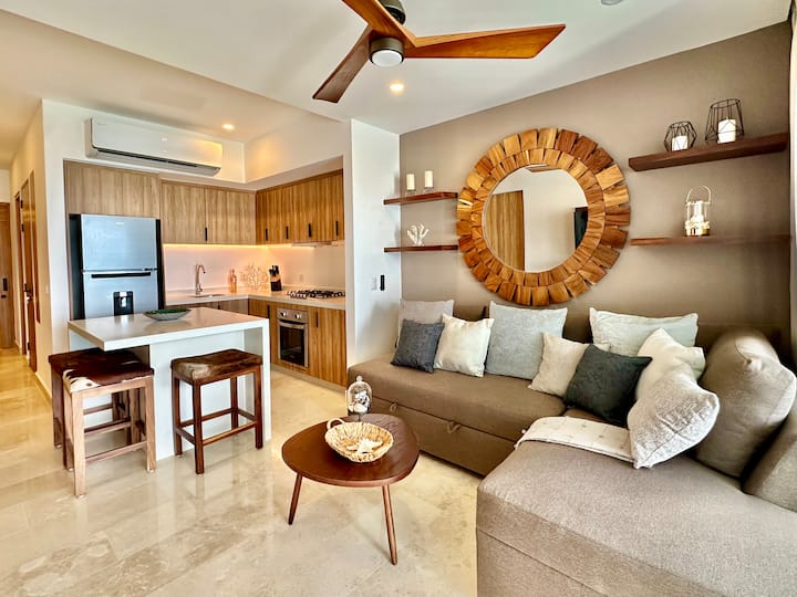 Apartment Grand View @ Harbor |  8 Pools & Beach - Puerto Vallarta