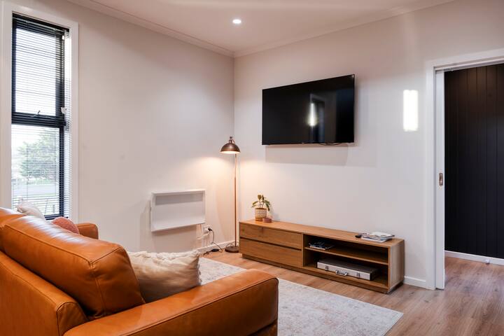 Sixty - House 2 - King Island