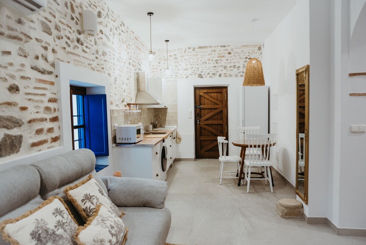Successful Airbnb property: The Little House in Almuñécar