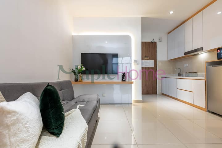 Stylish City View 1br Apartment With Infinity Pool - Kota Kinabalu
