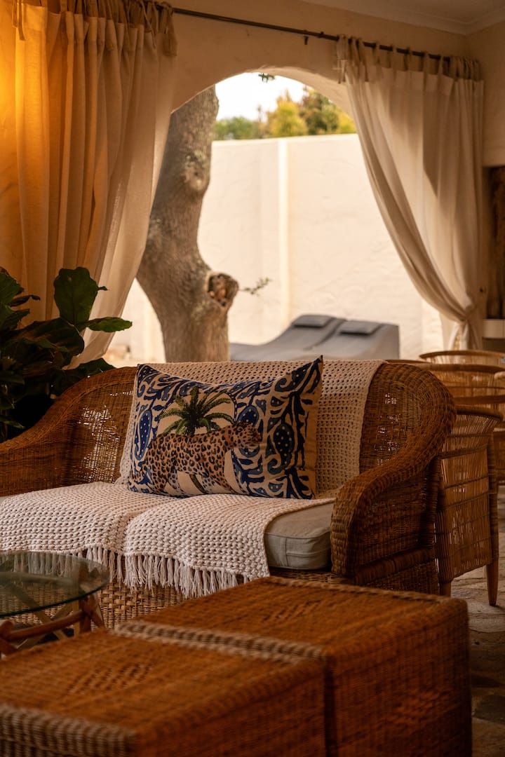 Baron Hacienda, La Lucia, Beach - Umhlanga