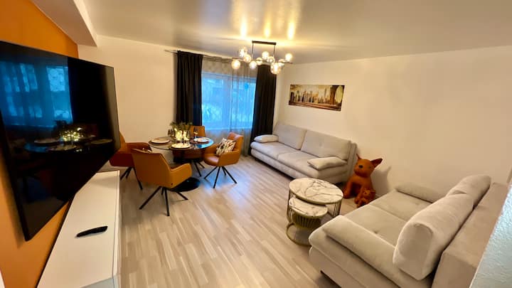 2 Zimmer Wohnung Mit Garten - Karlsruhe